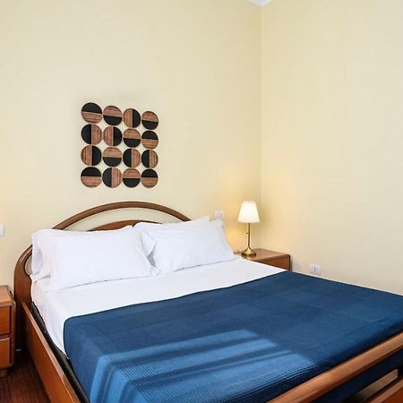 "Gold Fashion" - Residenza Duomo Citylife Apartman Milánó Kültér fotó